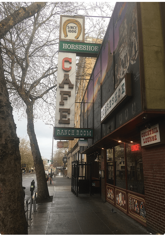 The Horseshoe, 8AM