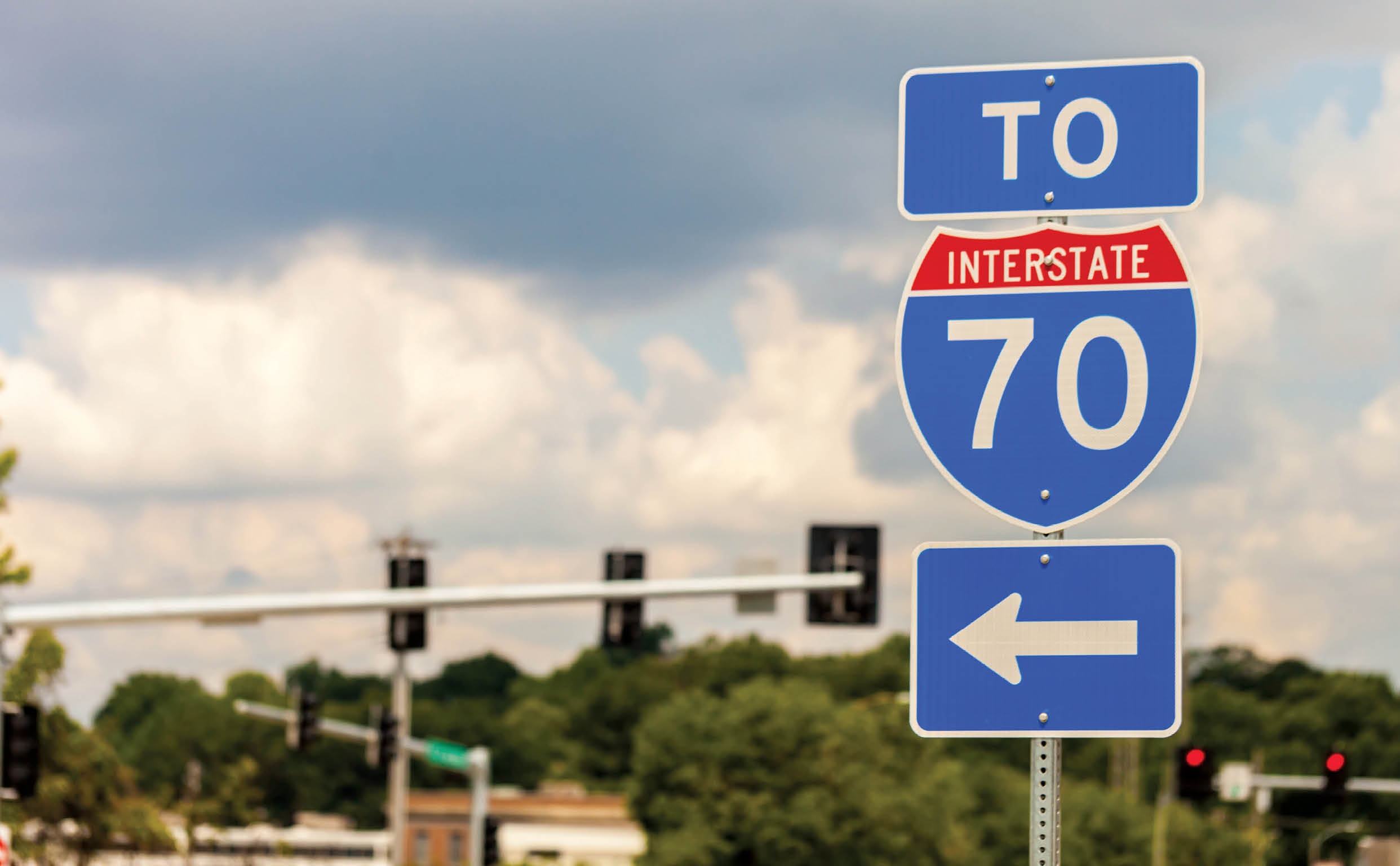 Road sign directing to the Interstate I-70 highway