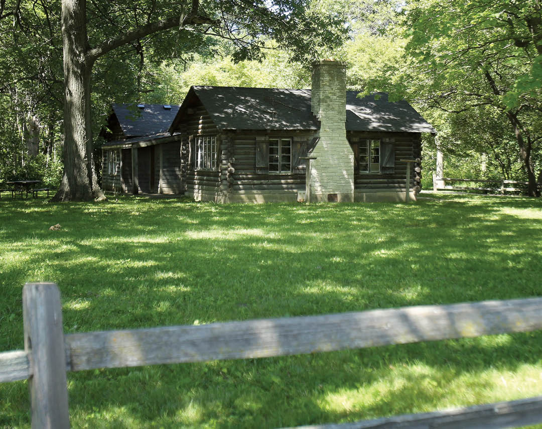 Steve Lundy/slundy@dailyherald.com Ryerson Conservation Area Riverwoods. 