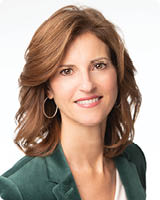 Darielle Walsh sm- photo