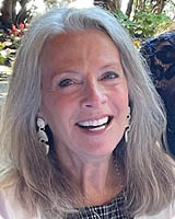 Darielle Walsh sm- photo