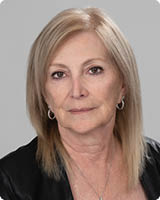 Darielle Walsh sm- photo
