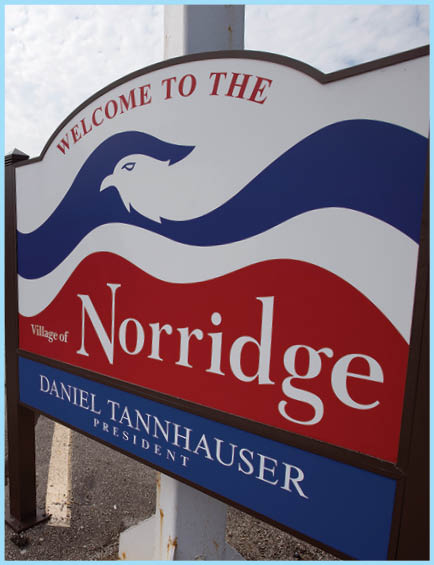 Mark Welsh/mwelsh@dailyherald.com Norridge signage. 
