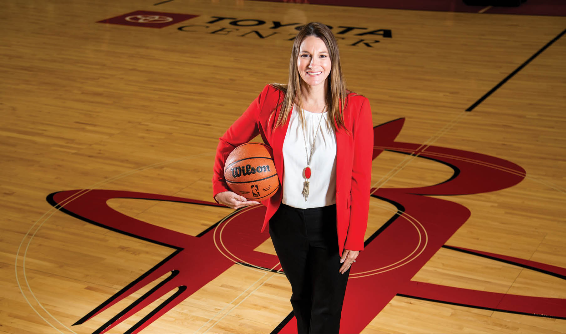 October22, 2021, HOUSTON, TX: at the Toyota Center in Houston, Texas Friday, October22, 2021. (Photo by Logan Riely/NBAE)