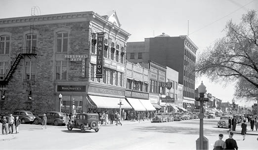 SL10816 APRIL 30, 1944