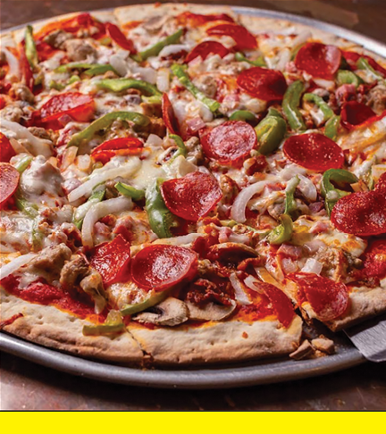 A pizza with pepperoni, green peppers, and onions. Description generated by AI