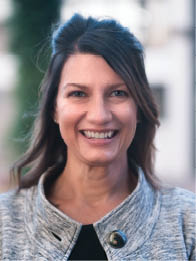 Kristin Muehlfelder - Member Relations, Rockford Chamber of Commerce, Photo by Mindy Joy Photography.