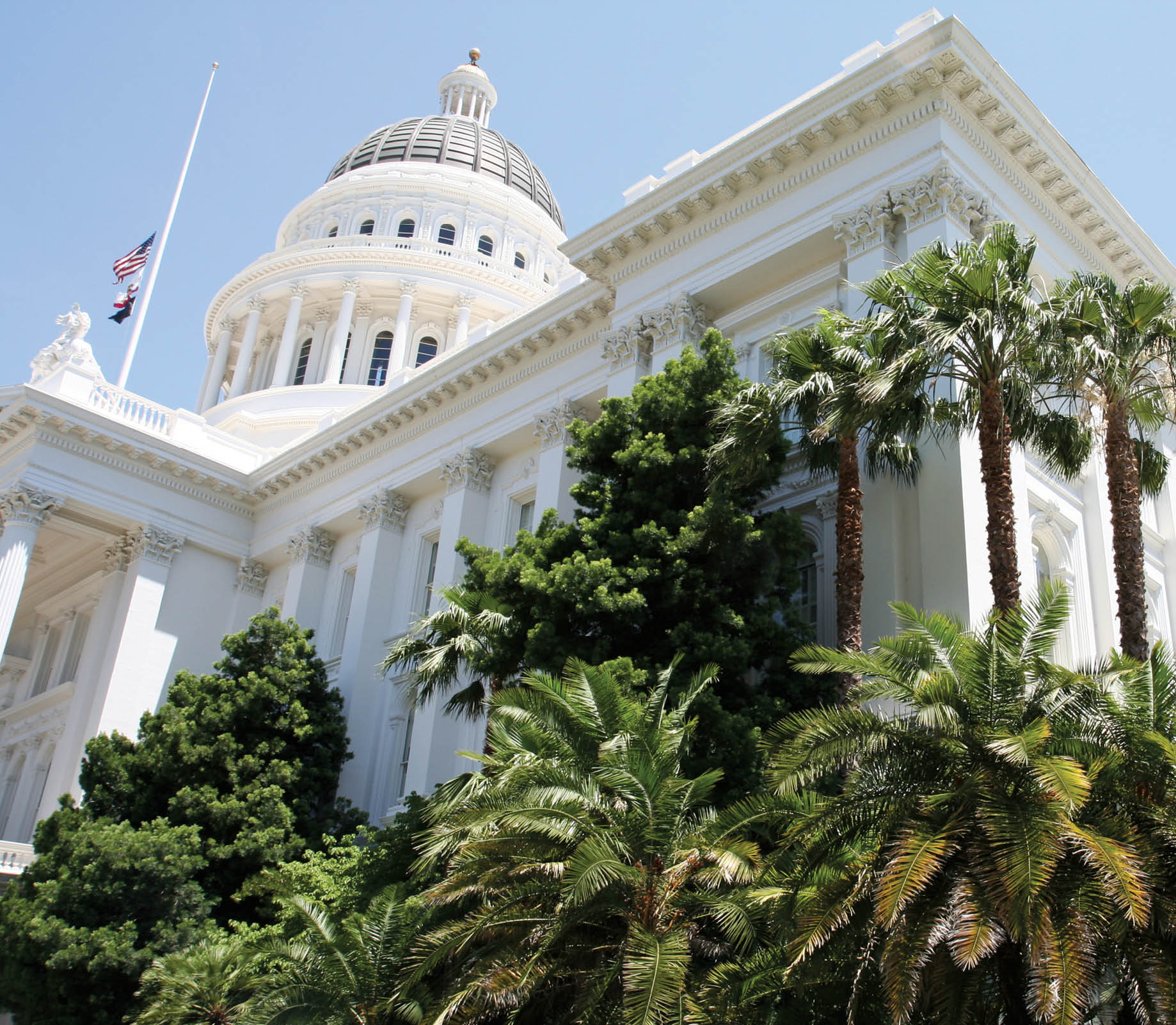 SW corner of the California State Capitol building.