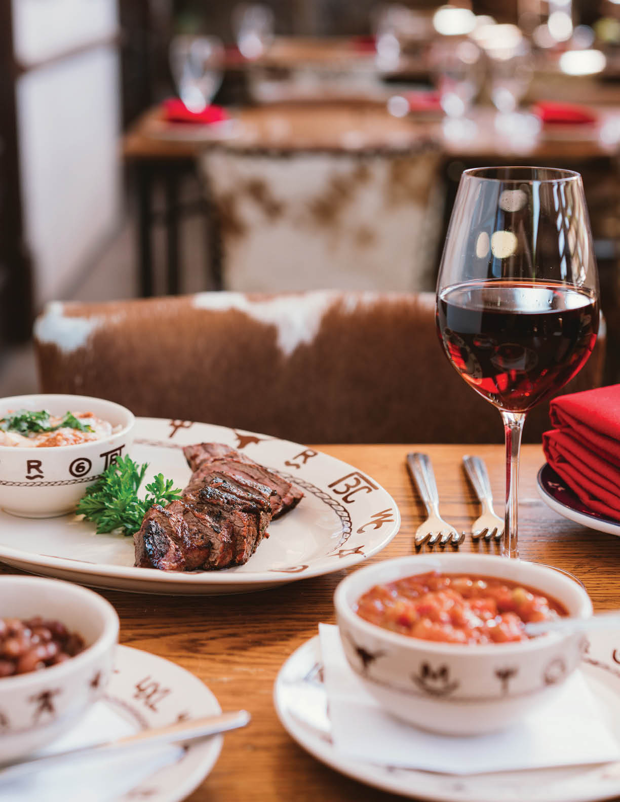 Image of tri-tip meal made at the Far Western Tavern located near Santa Maria Valley in Orcutt, California.