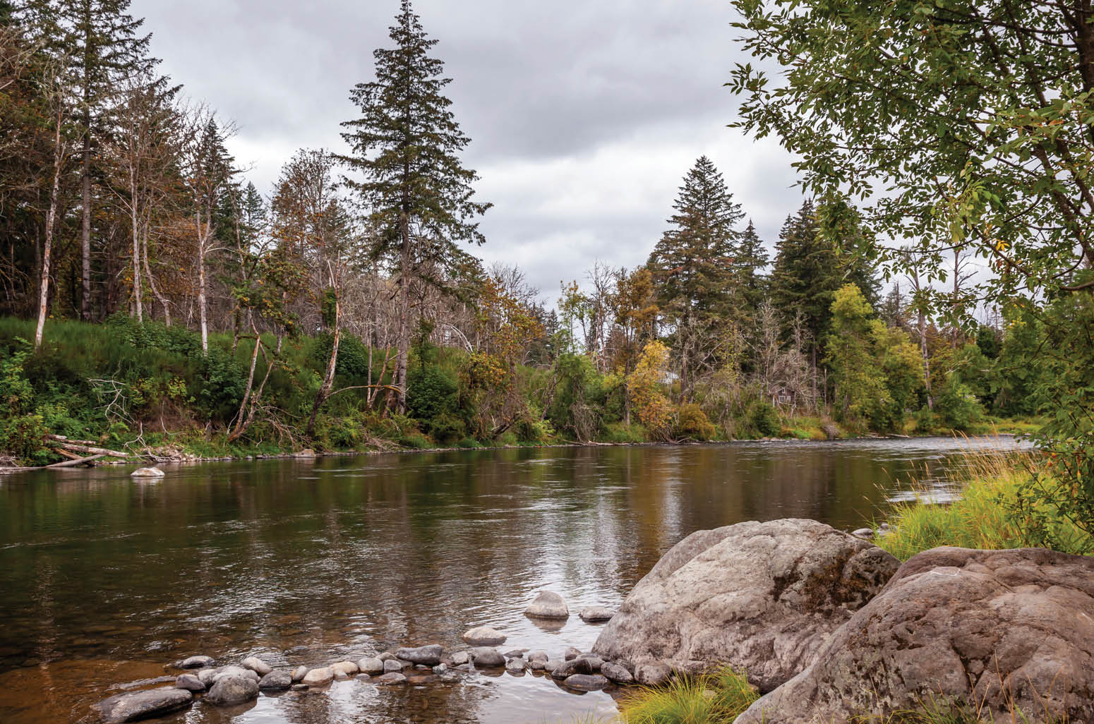 Beautiful view of the North Santiam River in Oregon